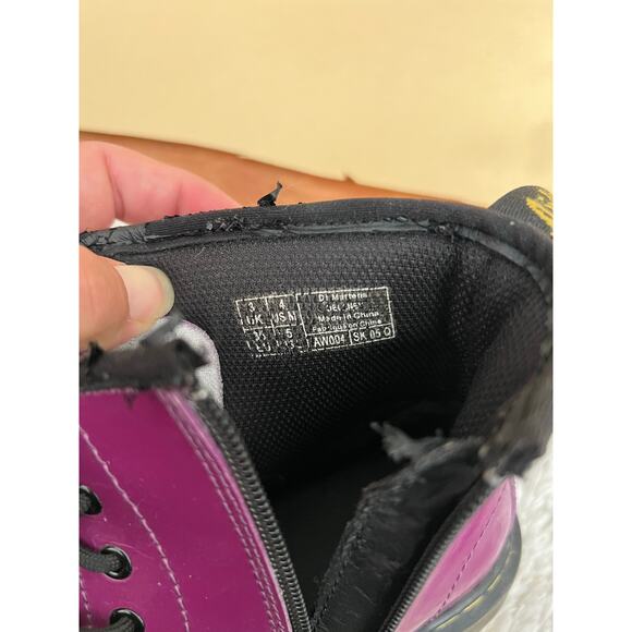 Dr. Martens Delaney Purple Patent Leather Combat Boots Youth Girls Zip Lace - Picture 12 of 12